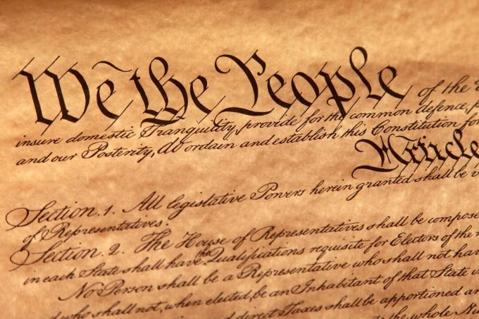 Americká ústava