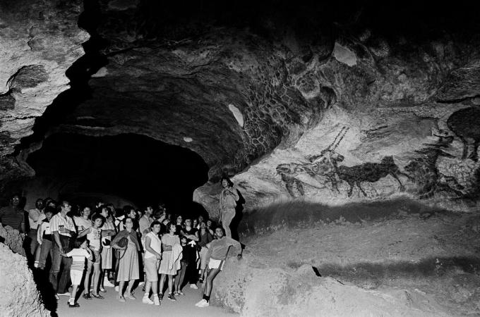 Lascaux II Opens, 1983