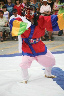 Korejská tradiční maska ​​tanečnice