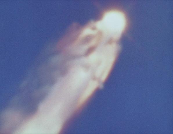 Space Shuttle Challenger Disaster STS-51L Pictures - LOX Tank Rupture
