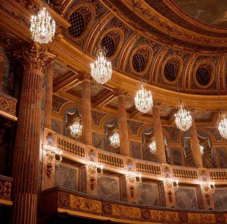 Královská opera ve Versailles