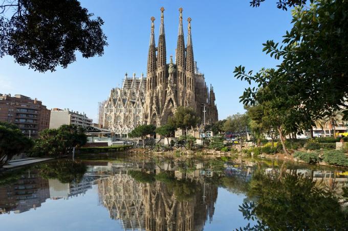 La Sagrada Familia Antoni Gaudí v Barceloně ve Španělsku