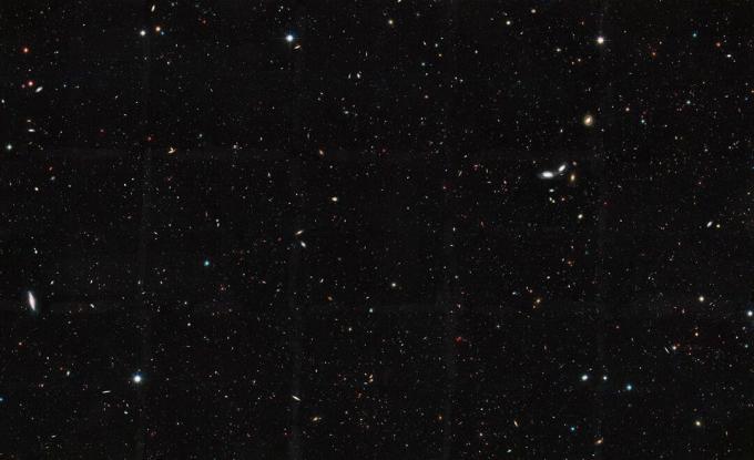 obrázek průzkumu galaxie.